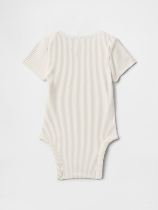 body « premiers coups de cœur de bébé »