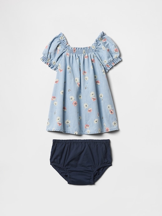 robe en jean fleurie pour bébé
