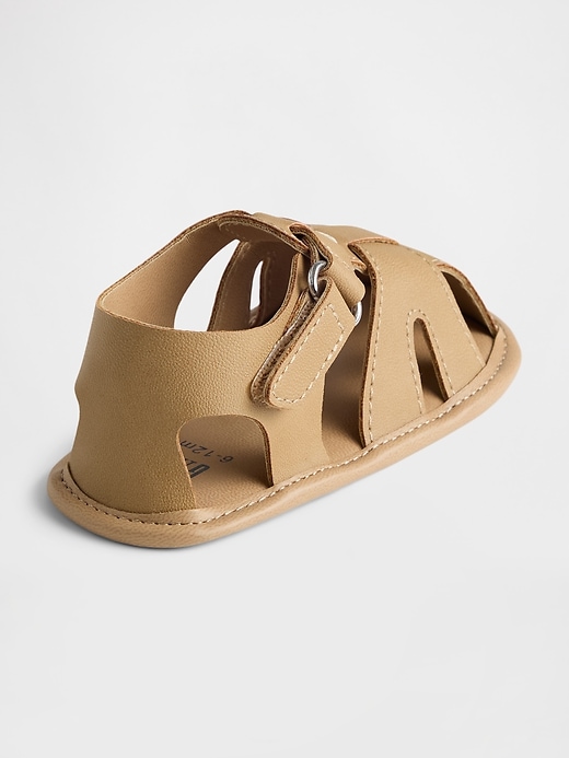 sandales de pêcheur pour bébé