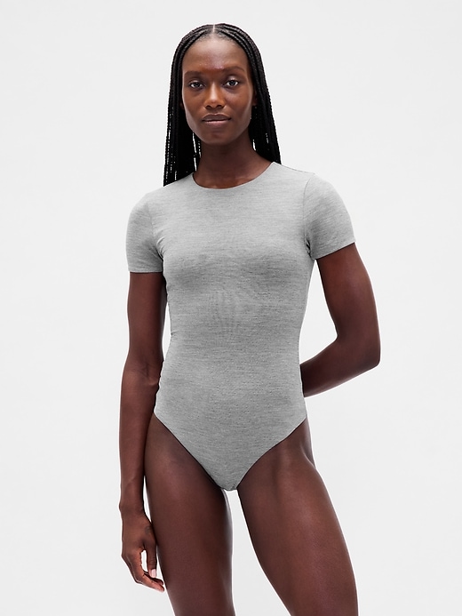 body en t-shirt secondskin