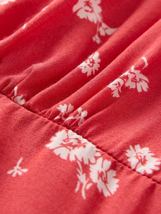 robe courte fleurie en crêpe