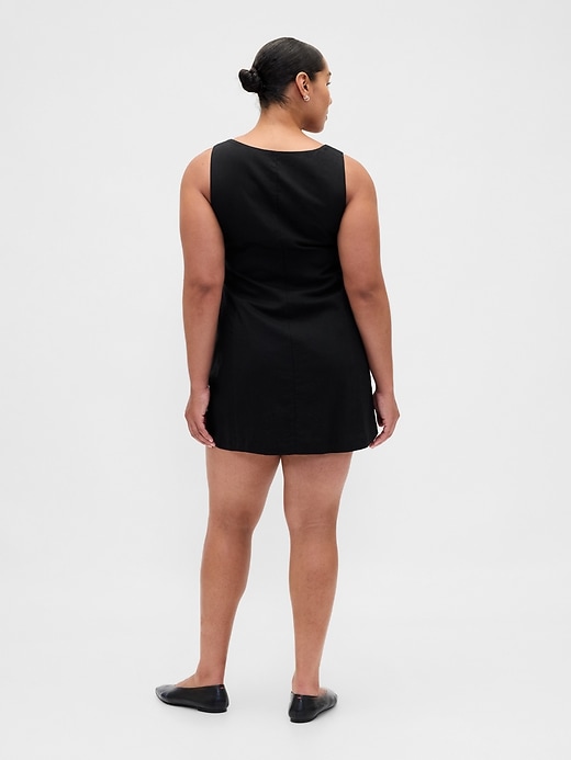 robe courte boutonnée en lin mélangé