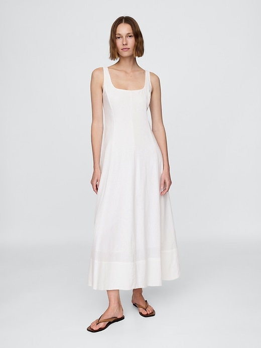 robe longue à col carré en lin mélangé