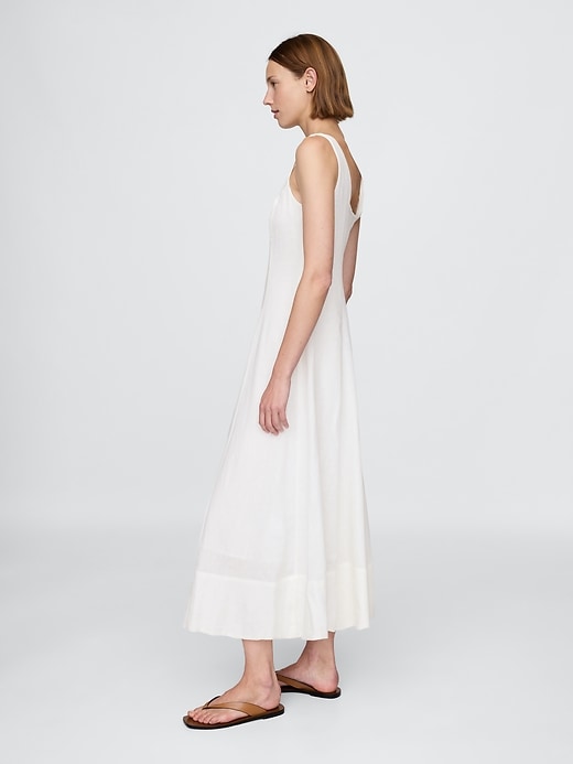 robe longue à col carré en lin mélangé