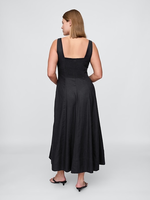 robe longue à col carré en lin mélangé