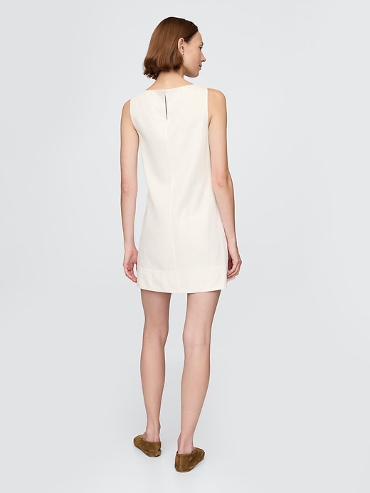 robe courte trapèze en lin mélangé