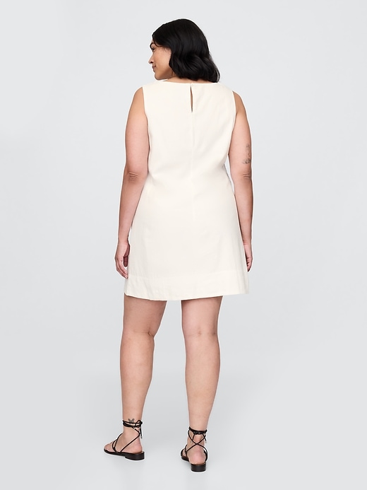 robe courte trapèze en lin mélangé