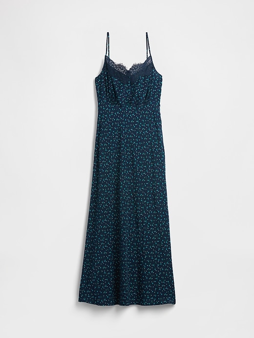 robe longue en crêpe à décolleté cœur et bordure en dentelle