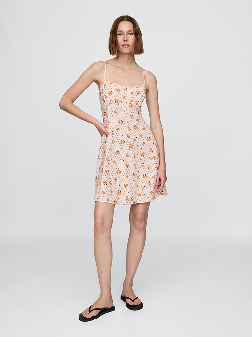 robe courte à corsage froncé en lin mélangé