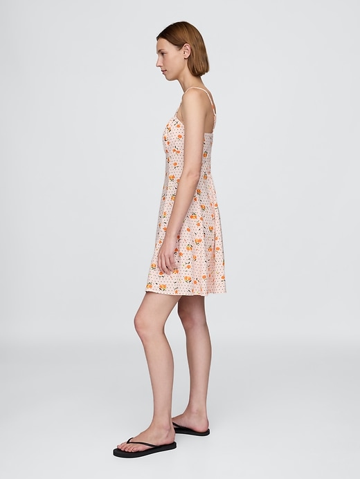 robe courte à corsage froncé en lin mélangé