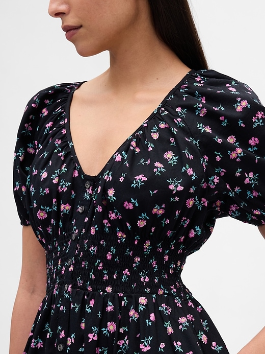 robe midi à manches bouffantes