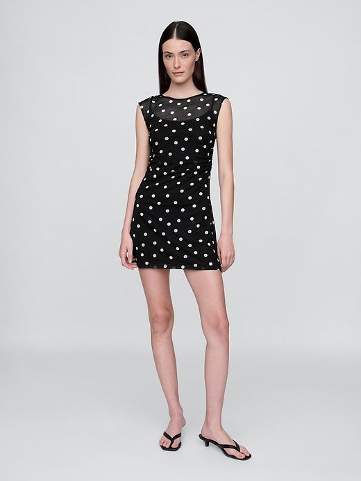 robe courte en résille