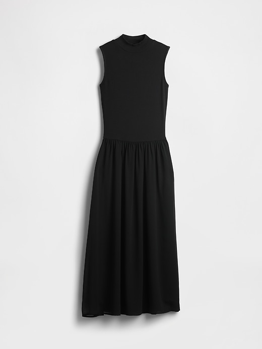 robe maxi moderne à col montant et matières mixtes