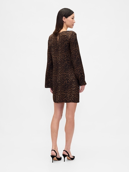 robe courte à col bateau