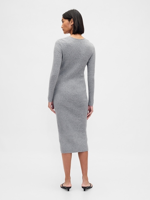 robe pull mi-longue côtelée cashsoft