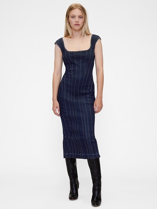 robe midi en jean à coutures apparentes et manches courtes gapstudio