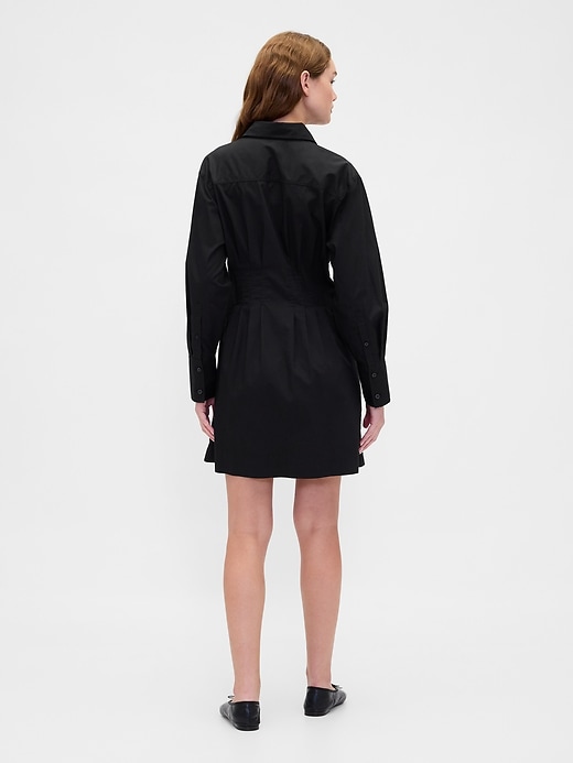 robe chemise courte plissée