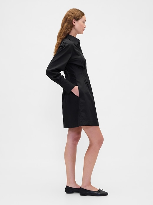 robe chemise courte plissée