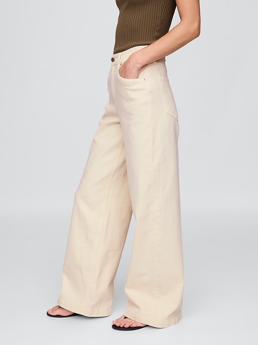 jean taille haute à jambes larges