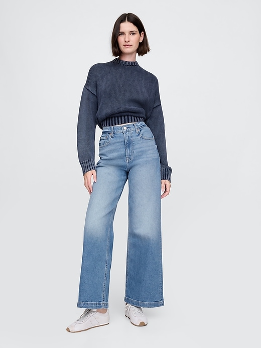jean large à jambes hautes et chevilles