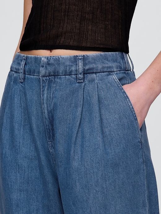 pantalon en denim ultra-doux taille haute 365 à plis aux chevilles