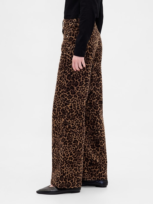 pantalon large en velours côtelé taille haute