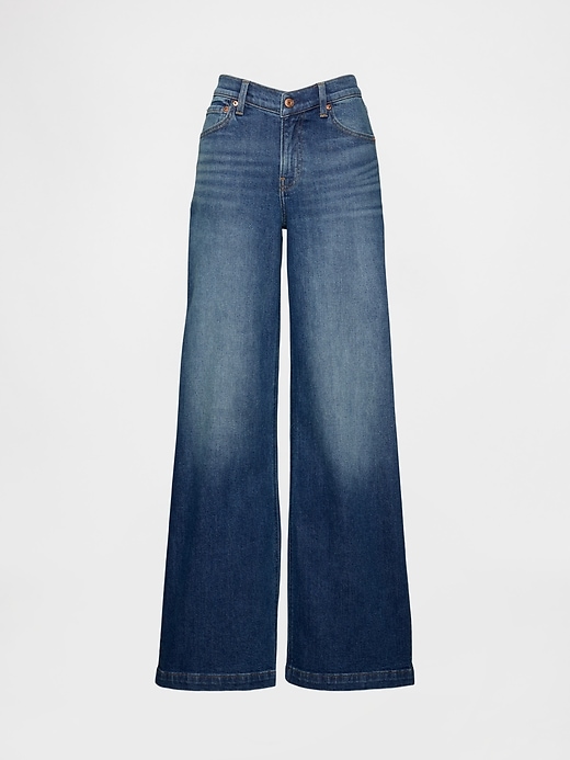 jean taille haute à jambes larges et coupe en v