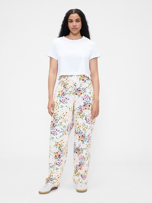 jean à fleurs taille haute