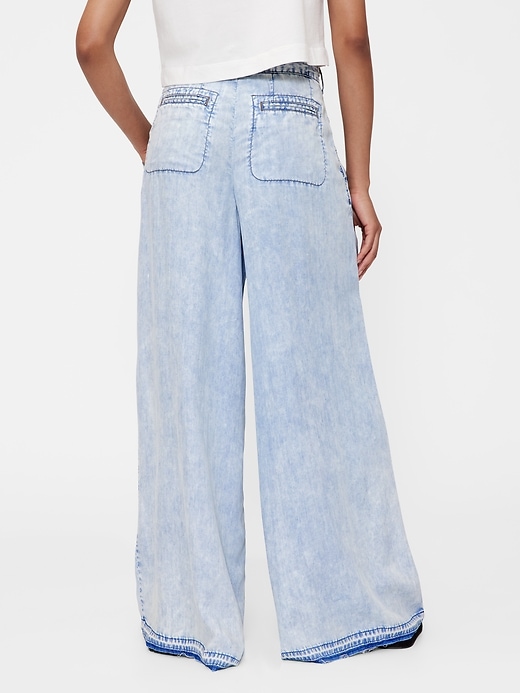 pantalon en denim drapé taille haute gapstudio