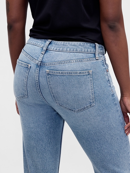 jean slim droit taille basse pour femmes rondes style années 90