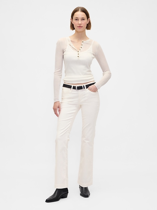 pantalon long et ajusté en velours côtelé taille basse