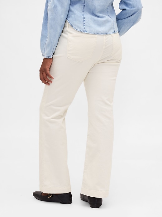 pantalon long et ajusté en velours côtelé taille basse