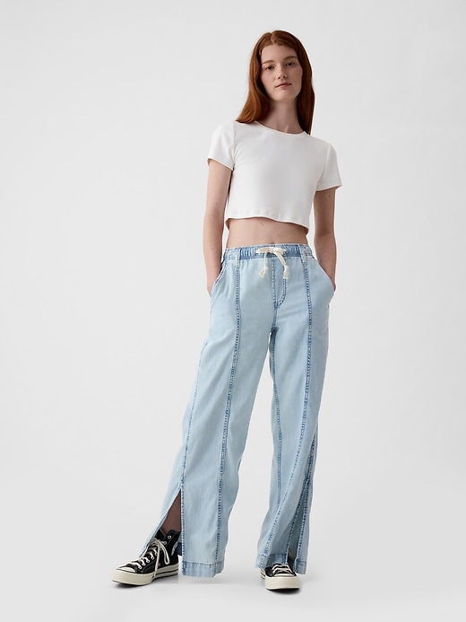 pantalon en denim à jambes larges et confortables