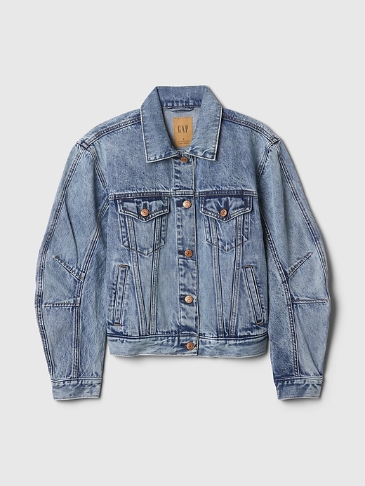 veste en jean iconique à manches bouffantes