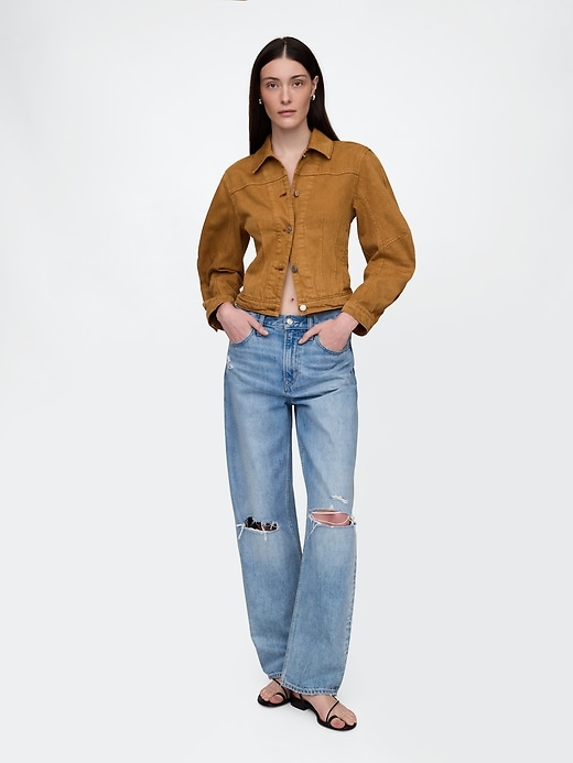 veste courte à manches bouffantes
