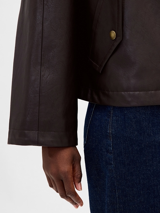 veste trapèze en cuir végétalien