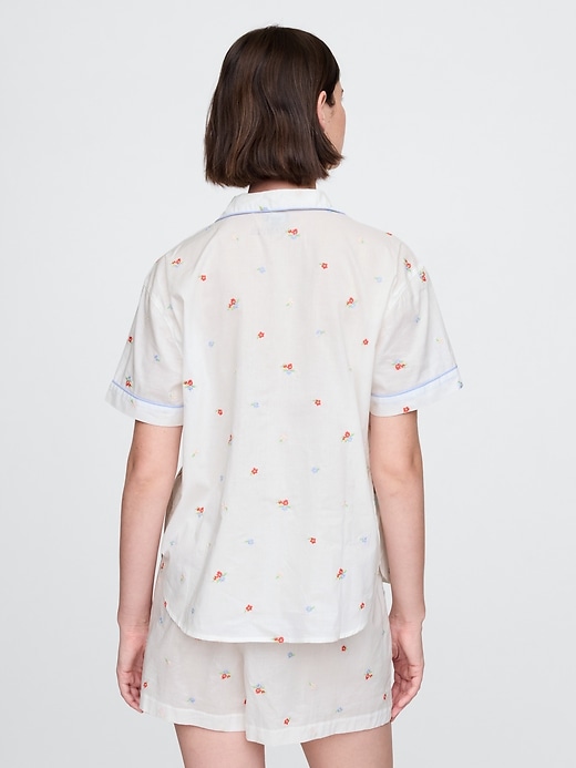 chemise de pyjama brodée