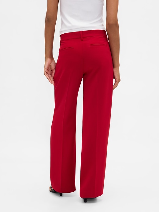 pantalon 365 à jambes larges plissées et taille basse