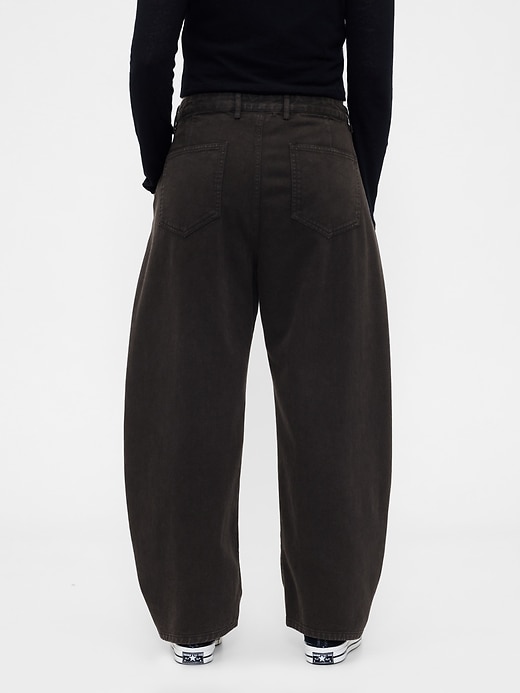 pantalon baril en sergé taille mi-haute