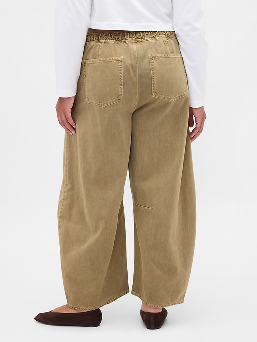 pantalon en sergé taille mi-haute à coupe flatteuse