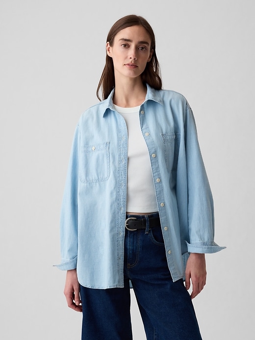 chemise en jean ample