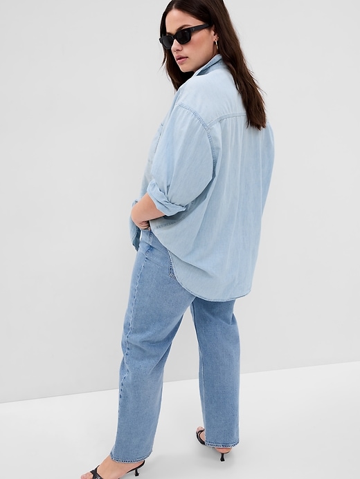 chemise en jean ample