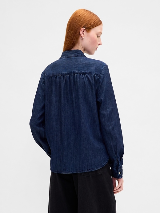 chemise en jean à col cravate