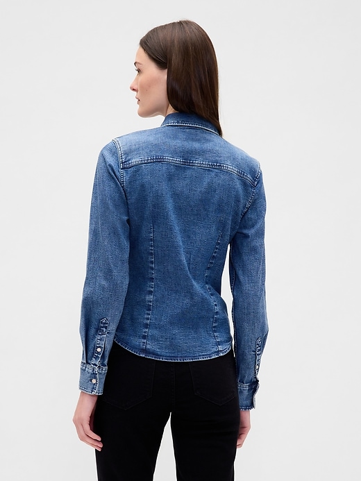 chemise en jean cintrée