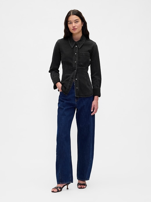 chemise en denim à coutures resserrées