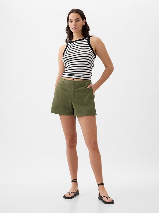 short kaki 4 pour le centre-ville