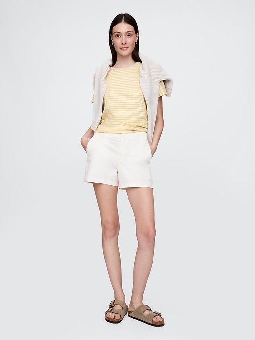 short kaki 4 pour le centre-ville