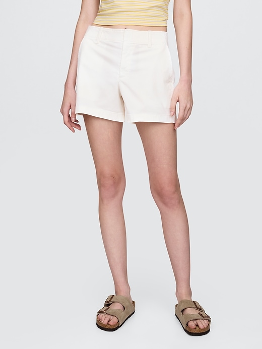 short kaki 4 pour le centre-ville