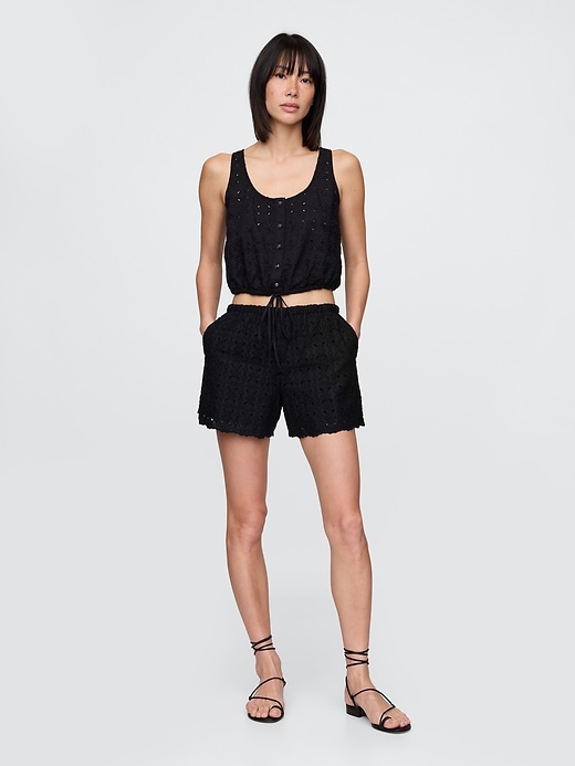 short facile à taille haute à œillets