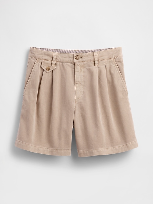 short en sergé plissé taille mi-haute 6 pouces